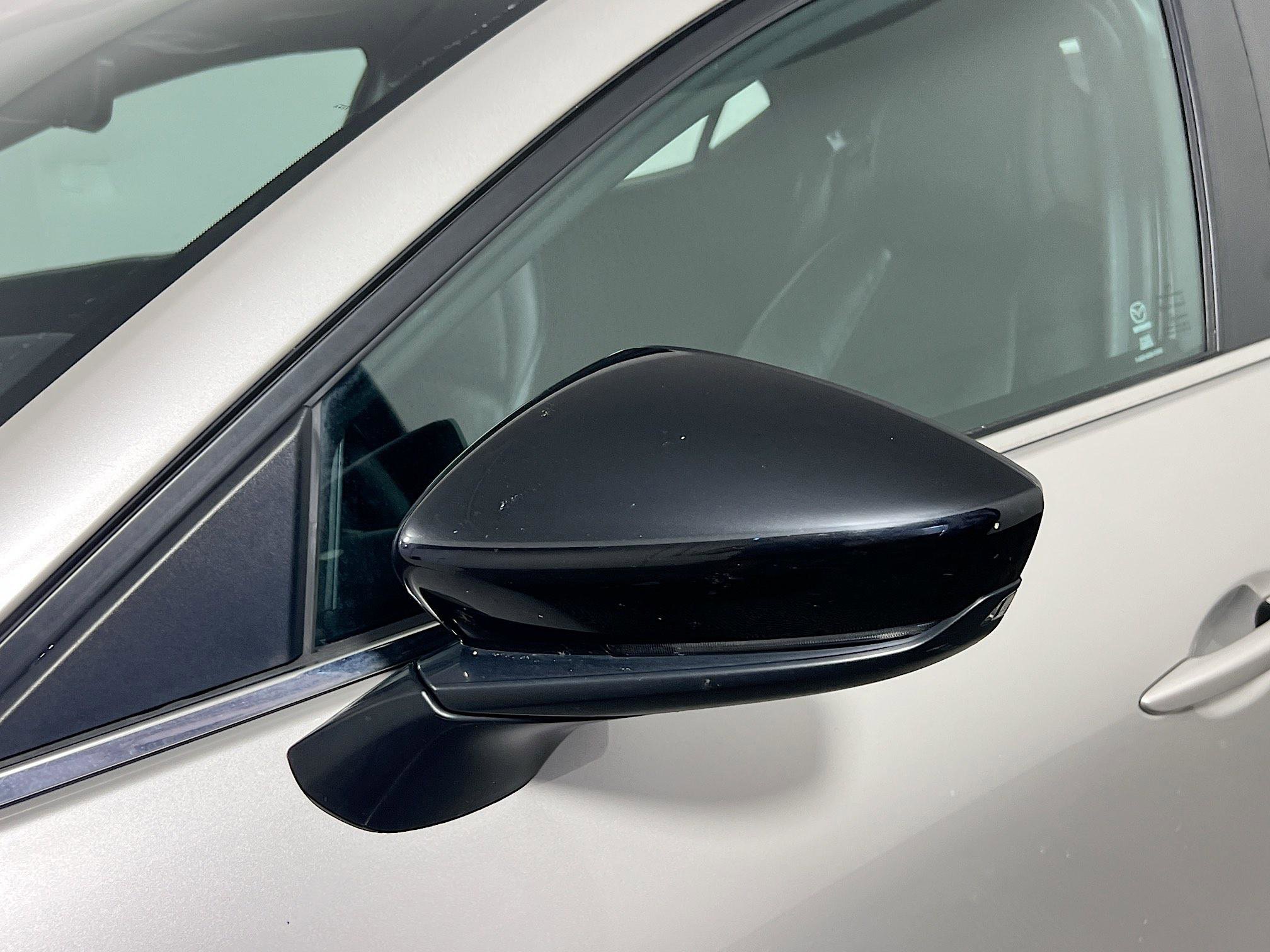 Used 2024 MAZDA MAZDA3 s FWD image 12