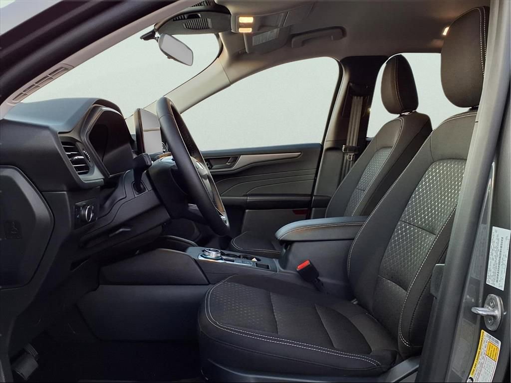 Used 2025 Ford Escape Active w/ Tech Pack #1 FWD image 23