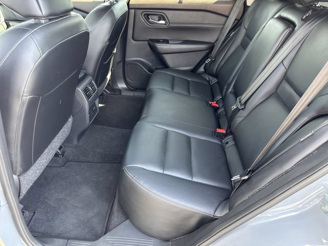 Used 2023 Nissan Rogue SL w/ SL Premium Package FWD image 21