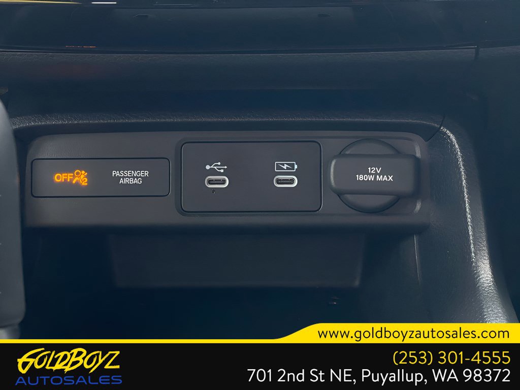 Used 2025 Honda Civic Sport image 32