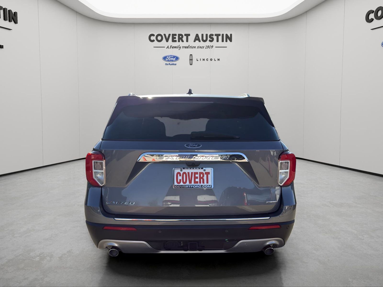 Used 2021 Ford Explorer Limited w/ Hybrid Equipment Group 310A image 4