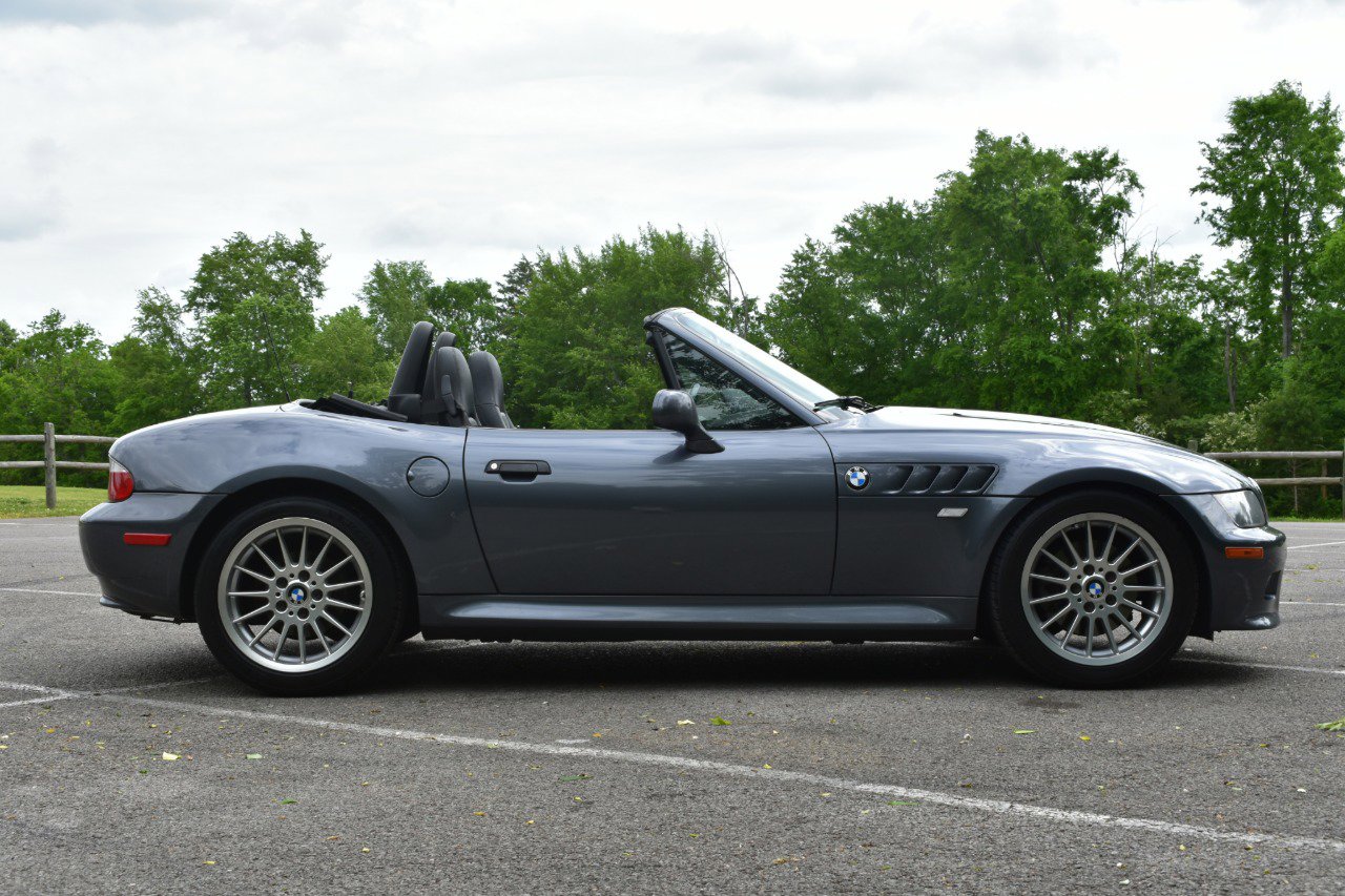 Used 2001 BMW Z3 3.0i image 6