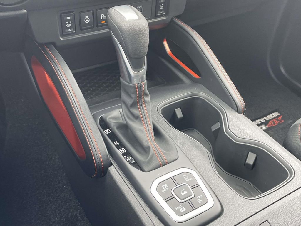 Used 2026 Nissan Frontier PRO-4X w/ Pro-4x Convenience Package image 19