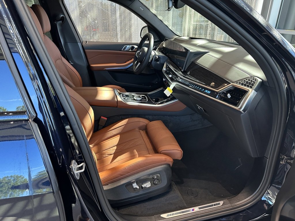 New 2026 BMW X5 xDrive50e w/ M Sport Package image 14