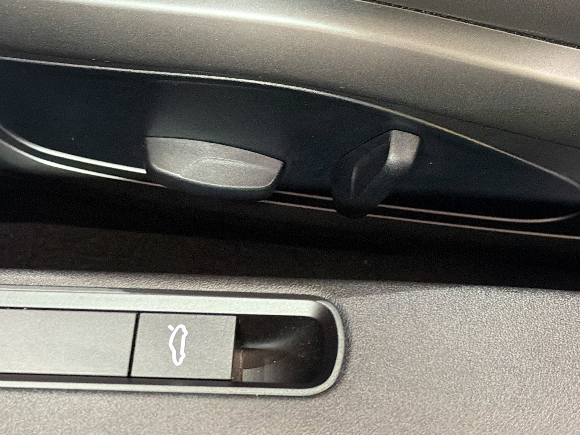 Certified 2024 Porsche 911 Carrera T image 23