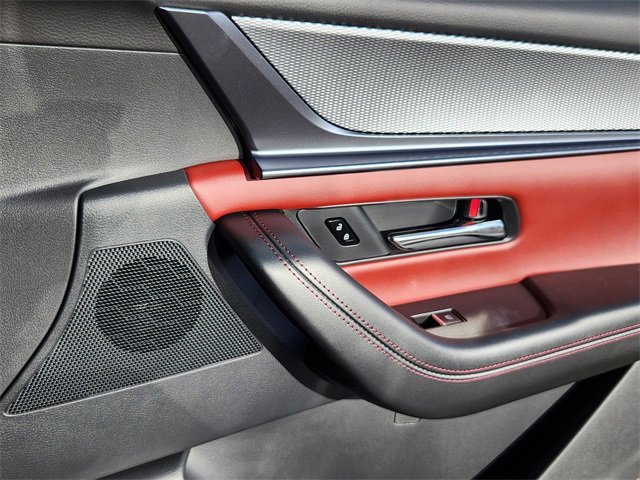 New 2025 MAZDA CX-70 Plug-In Hybrid w/ Premium Plus image 18