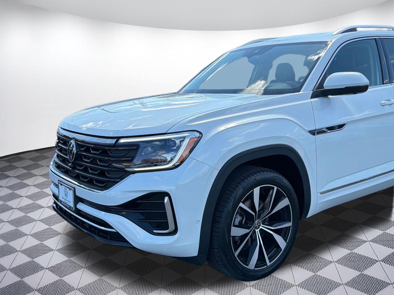 New 2026 Volkswagen Atlas SEL Premium R-Line AWD/4WD image 18