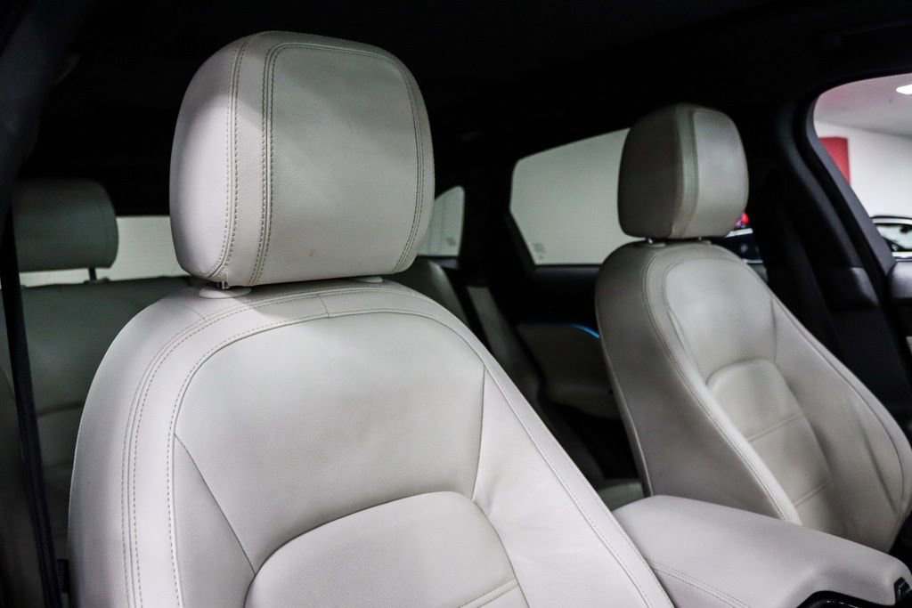 Used 2018 Jaguar F-PACE Prestige AWD/4WD image 33