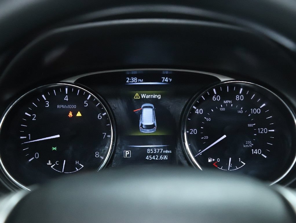 Used 2016 Nissan Rogue S FWD image 25
