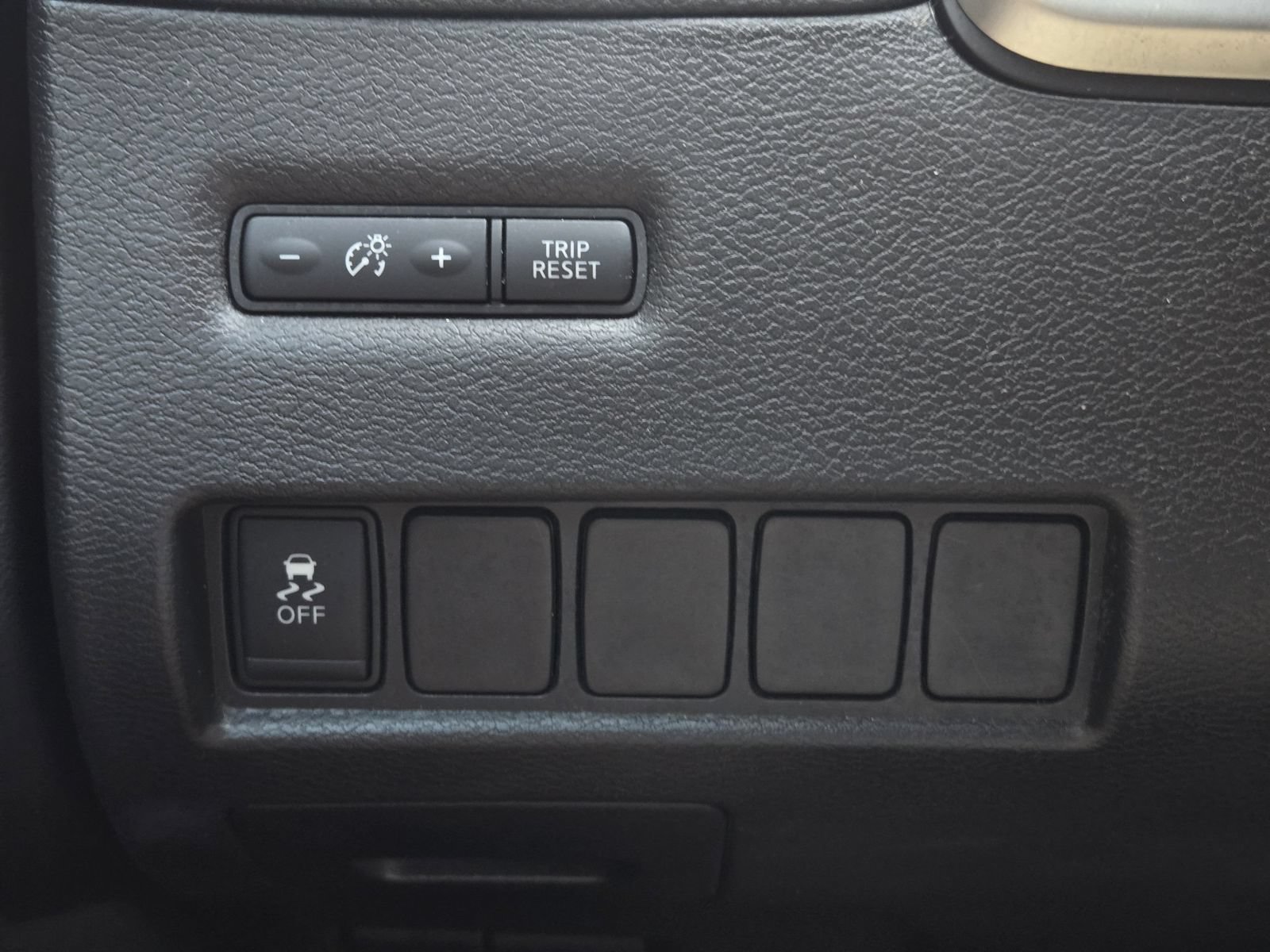 Used 2015 Nissan Murano SV w/ Premium Package FWD image 21