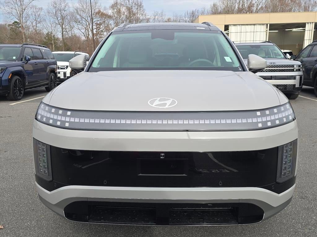 New 2026 Hyundai Ioniq 9 Calligraphy AWD/4WD image 8
