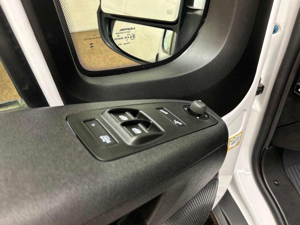 Used 2026 RAM ProMaster 1500 w/ Premium Convenience Group FWD image 25
