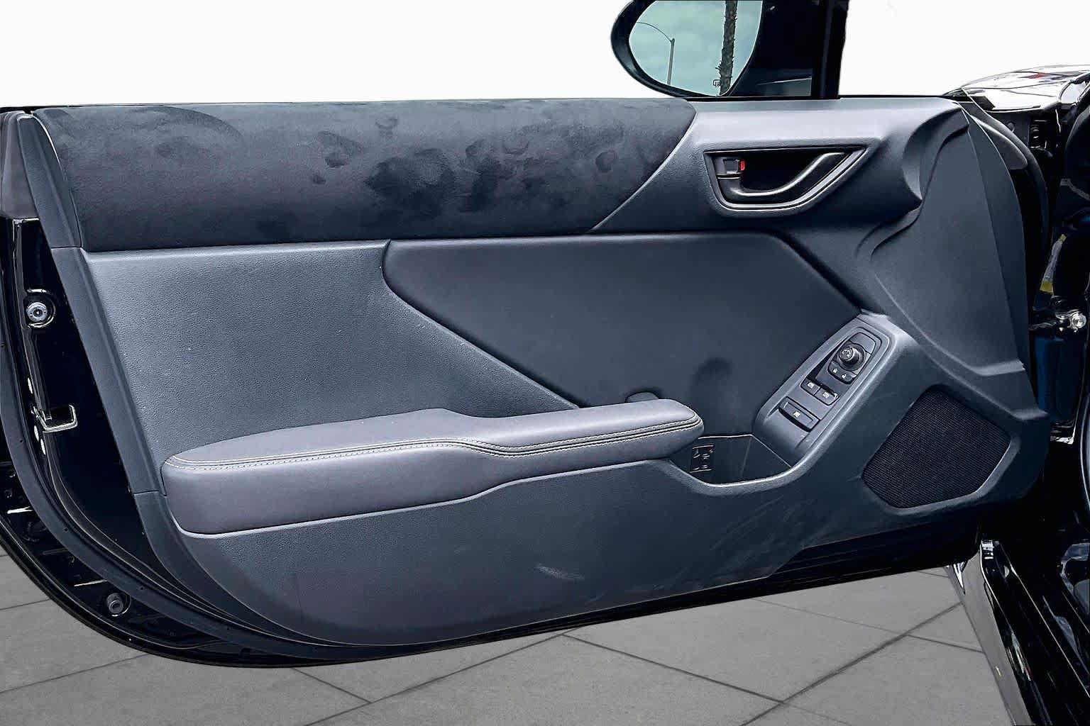 Certified 2025 Toyota GR86 Premium w/ ALL Weather Mat Package (TMS) RWD image 21