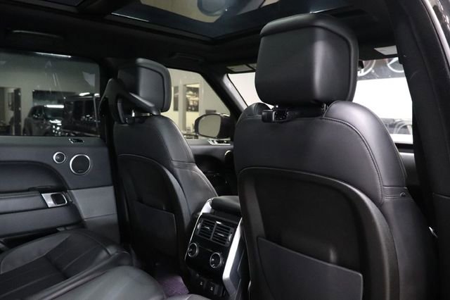 Used 2019 Land Rover Range Rover Sport HSE image 22