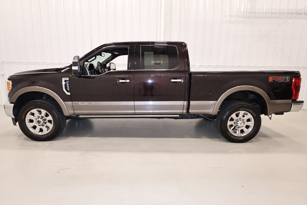 Used 2019 Ford F250 King Ranch w/ King Ranch Ultimate Package AWD/4WD image 6