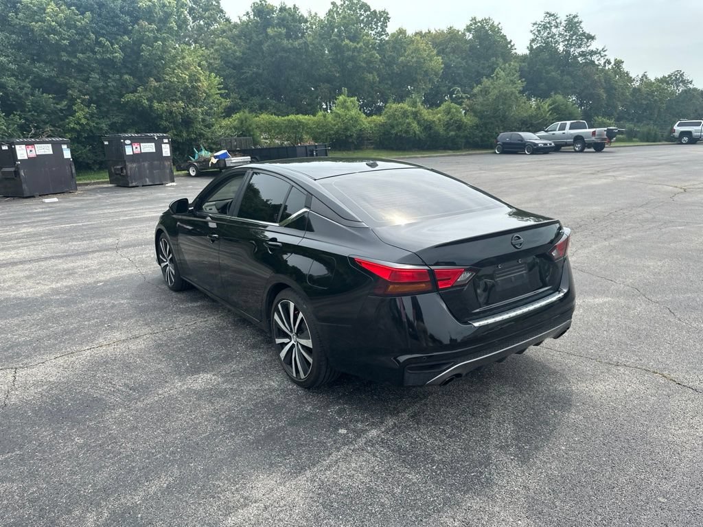 Used 2020 Nissan Altima 2.5 SR FWD image 8