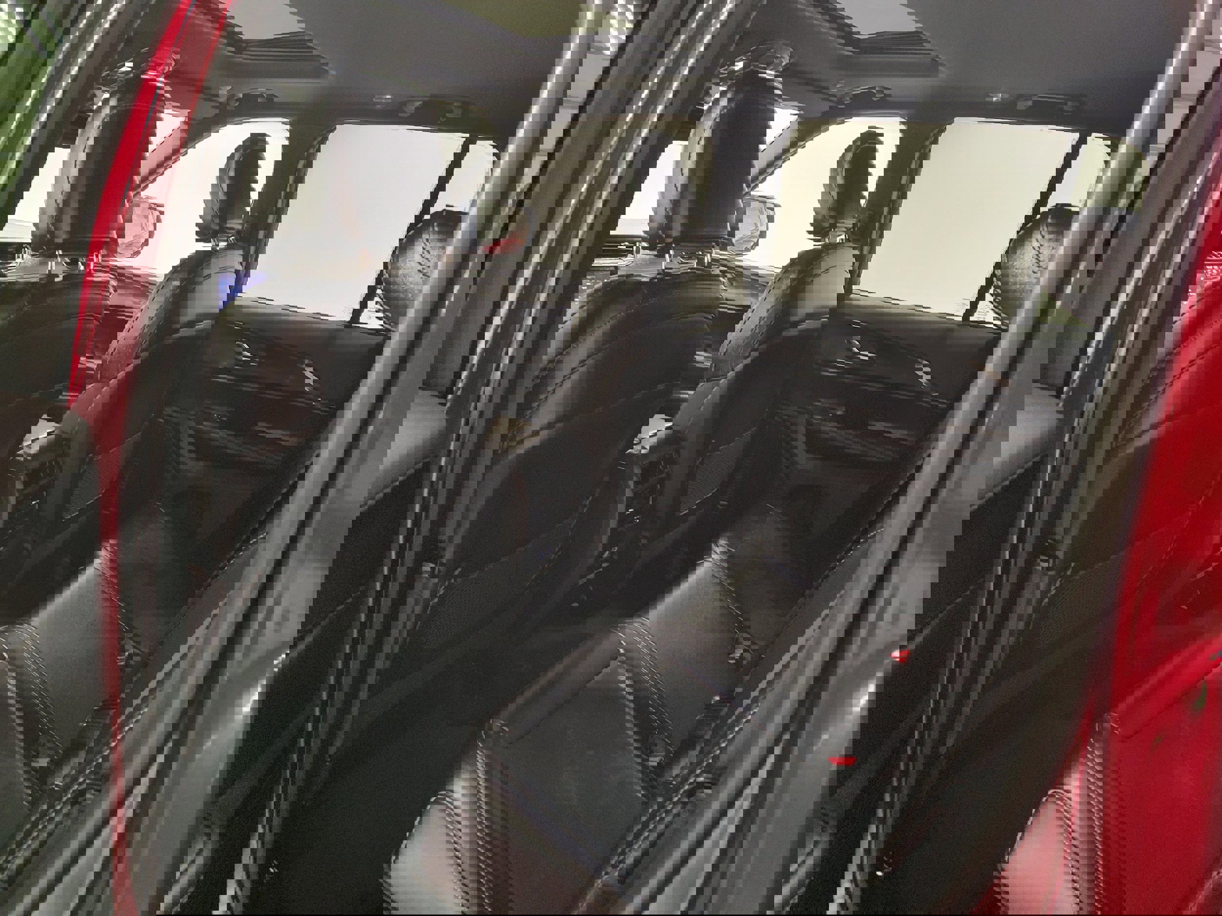 Used 2023 Jeep Grand Cherokee Altitude image 10