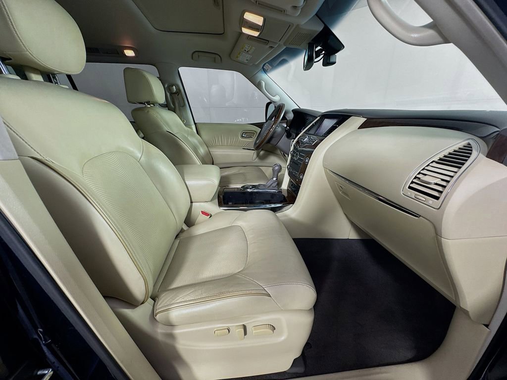 Used 2017 INFINITI QX80 2WD w/ Driver Assistance Package image 39