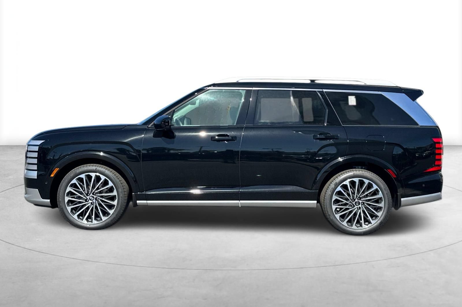 New 2026 Hyundai Palisade Calligraphy AWD/4WD image 3