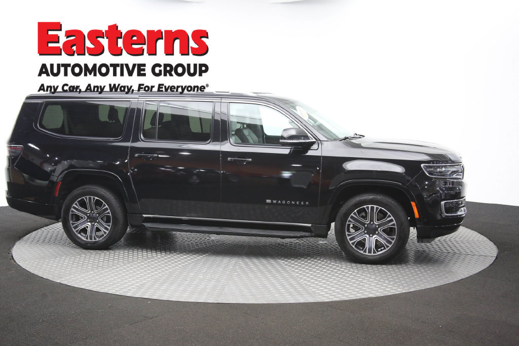 Used 2024 Jeep Wagoneer L Series II w/ Flexible Seating Group RWD image 53