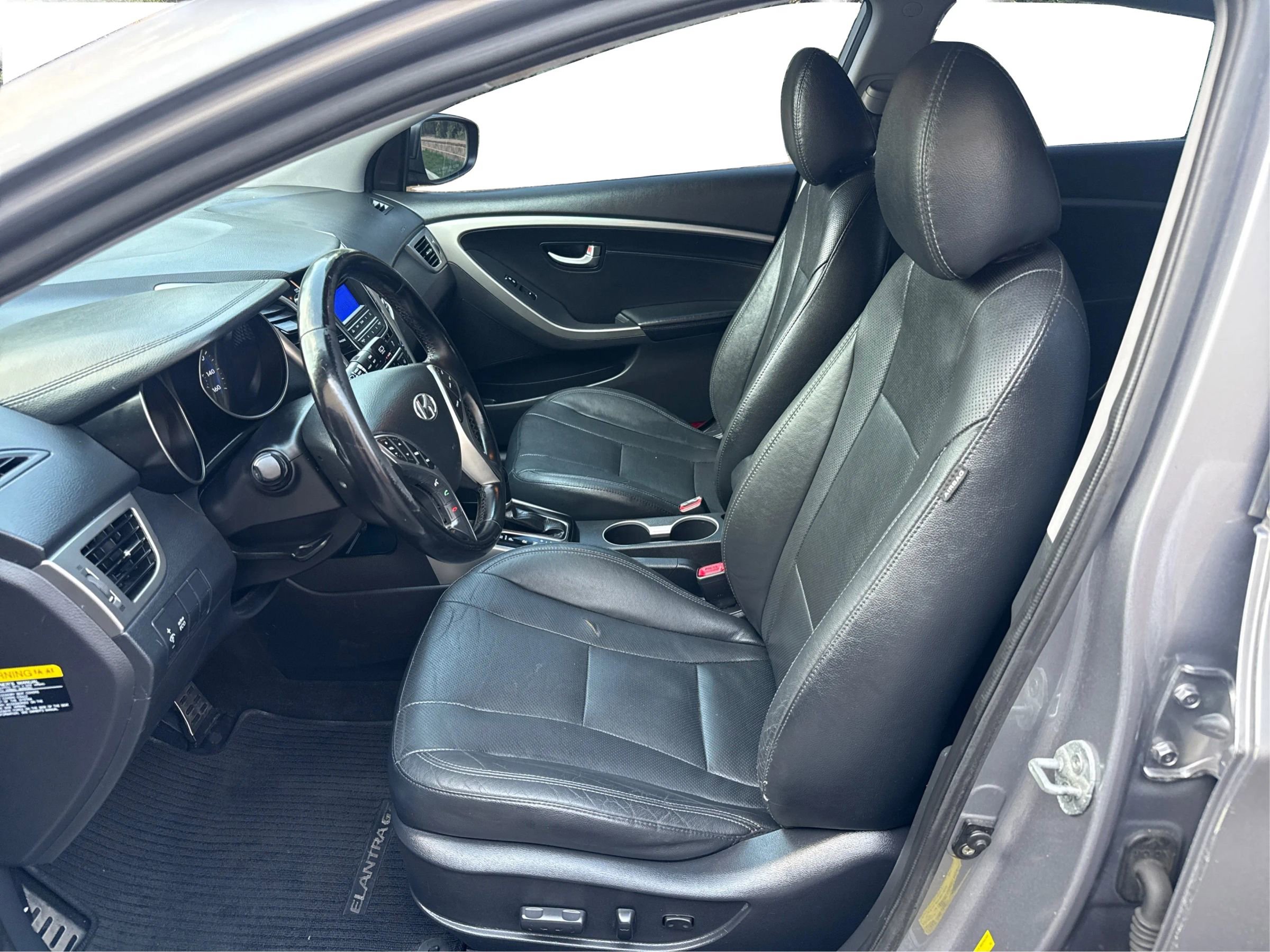 Used 2013 Hyundai Elantra GT w/ Style Pkg FWD image 9