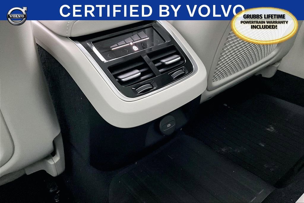 Used 2025 Volvo V60 B5 Cross Country Ultra w/ Protection Package Premier image 31
