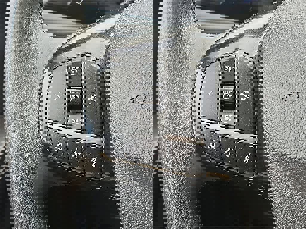 Used 2021 Ford Escape SE w/ Convenience Package image 16