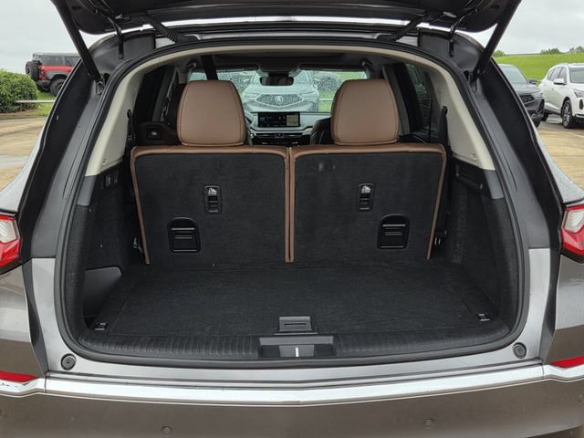 Certified 2023 Acura MDX FWD w/ Technology Package image 28