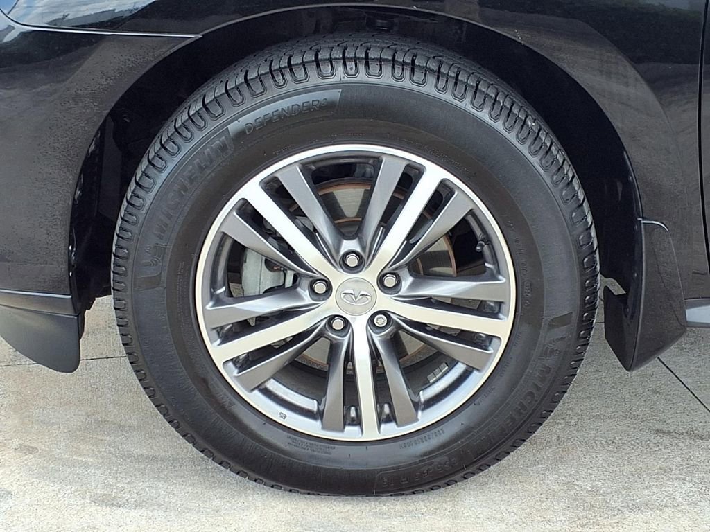 Used 2020 INFINITI QX60 Luxe w/ Essential Package FWD image 30
