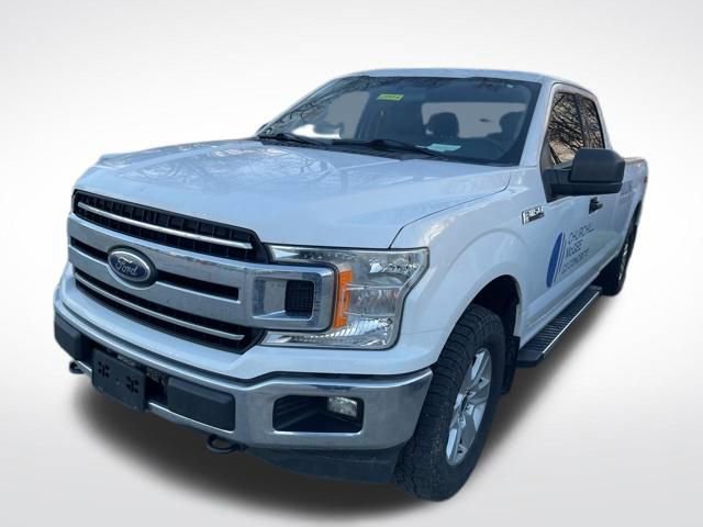 Used 2018 Ford F150 XLT w/ Heavy-Duty Payload Package image 4