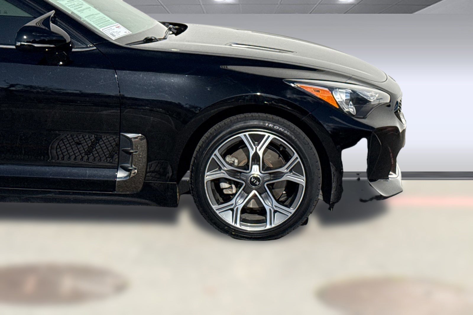 Used 2020 Kia Stinger GT-Line image 34