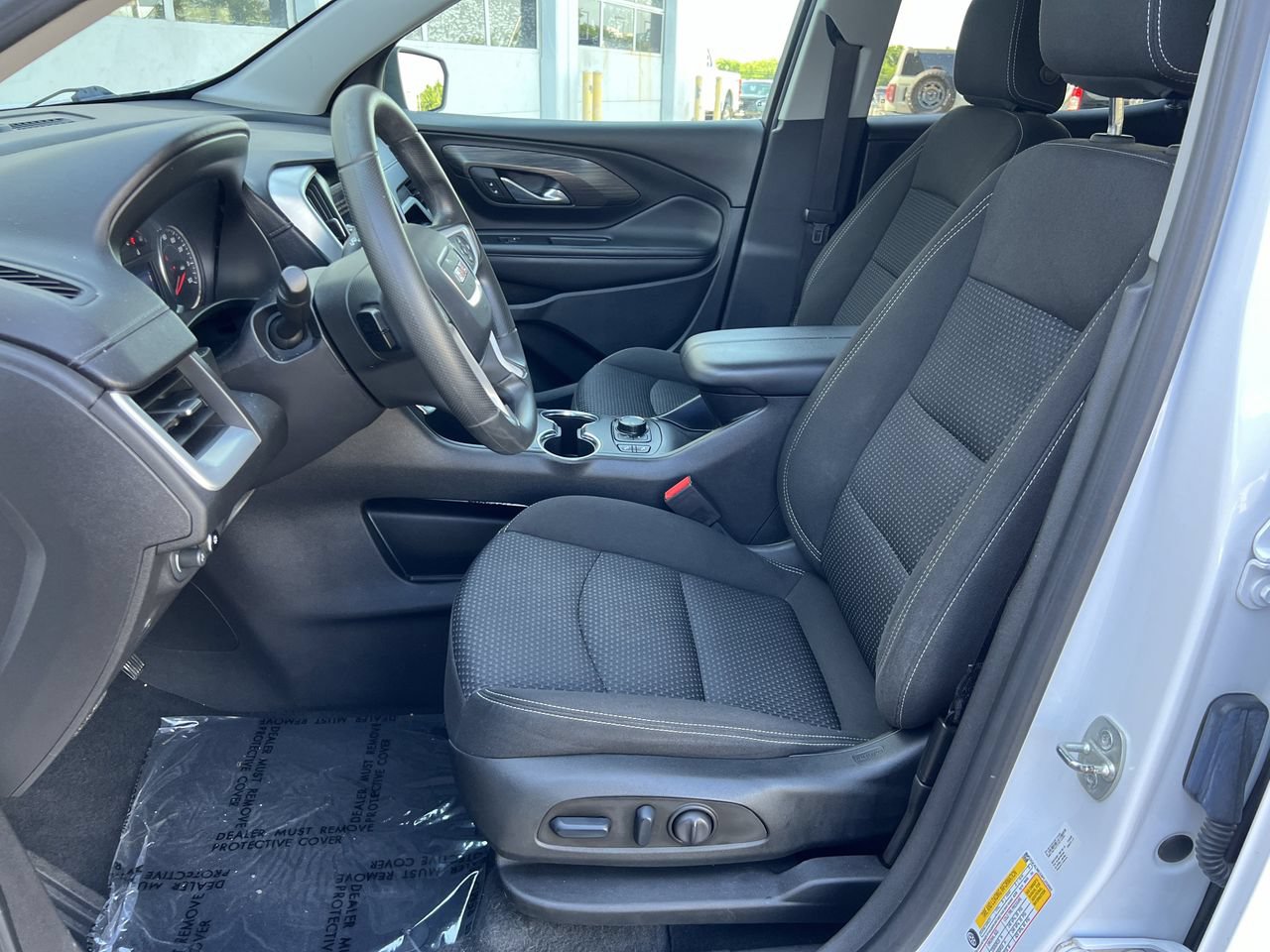 Used 2023 GMC Terrain SLE w/ Driver Convenience Package FWD image 19