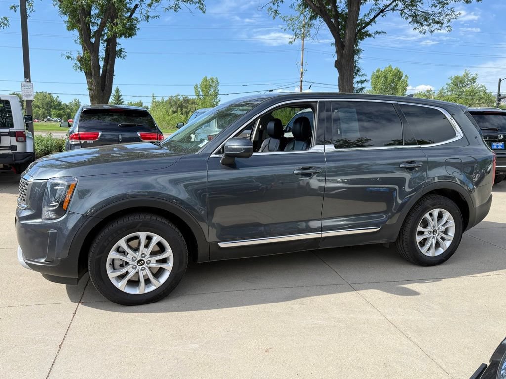 Used 2020 Kia Telluride LX AWD/4WD image 7