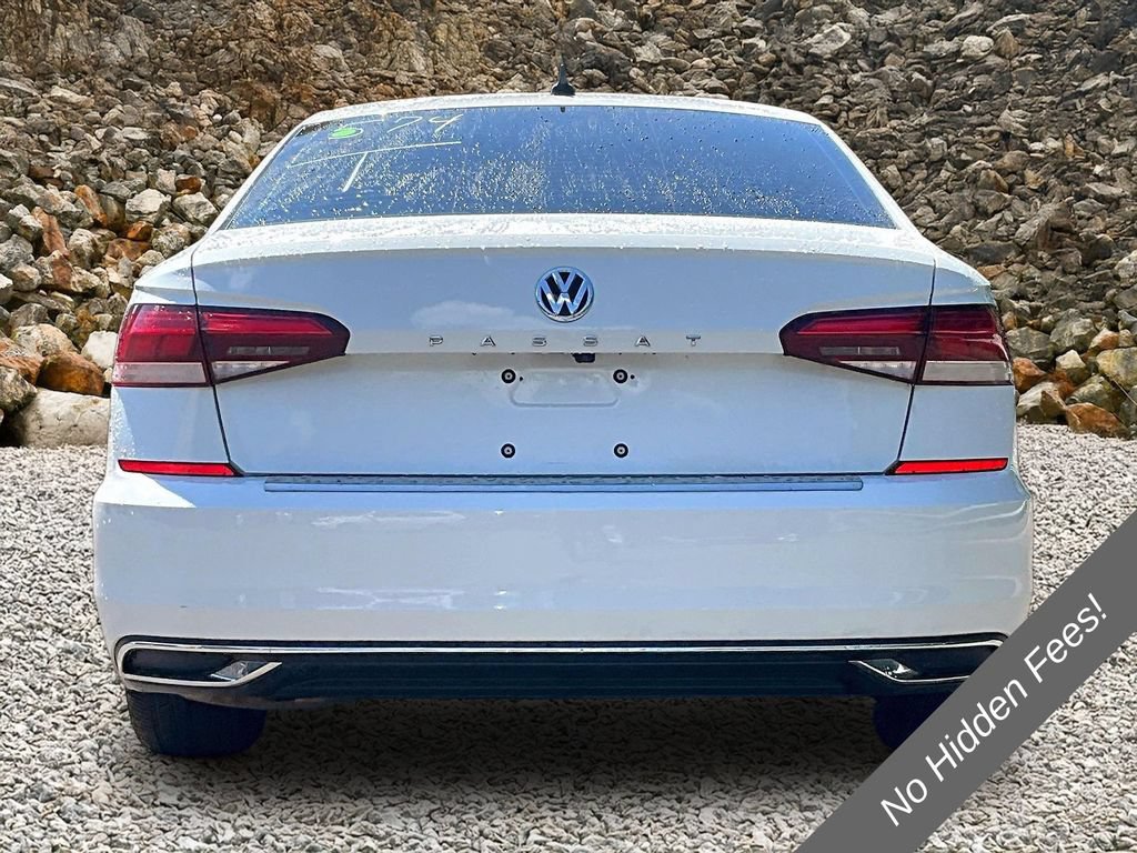 Used 2022 Volkswagen Passat 2.0T SE FWD image 4