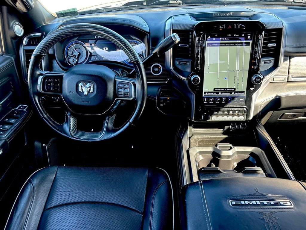 Used 2020 RAM 3500 Limited w/ Max Tow Package image 29