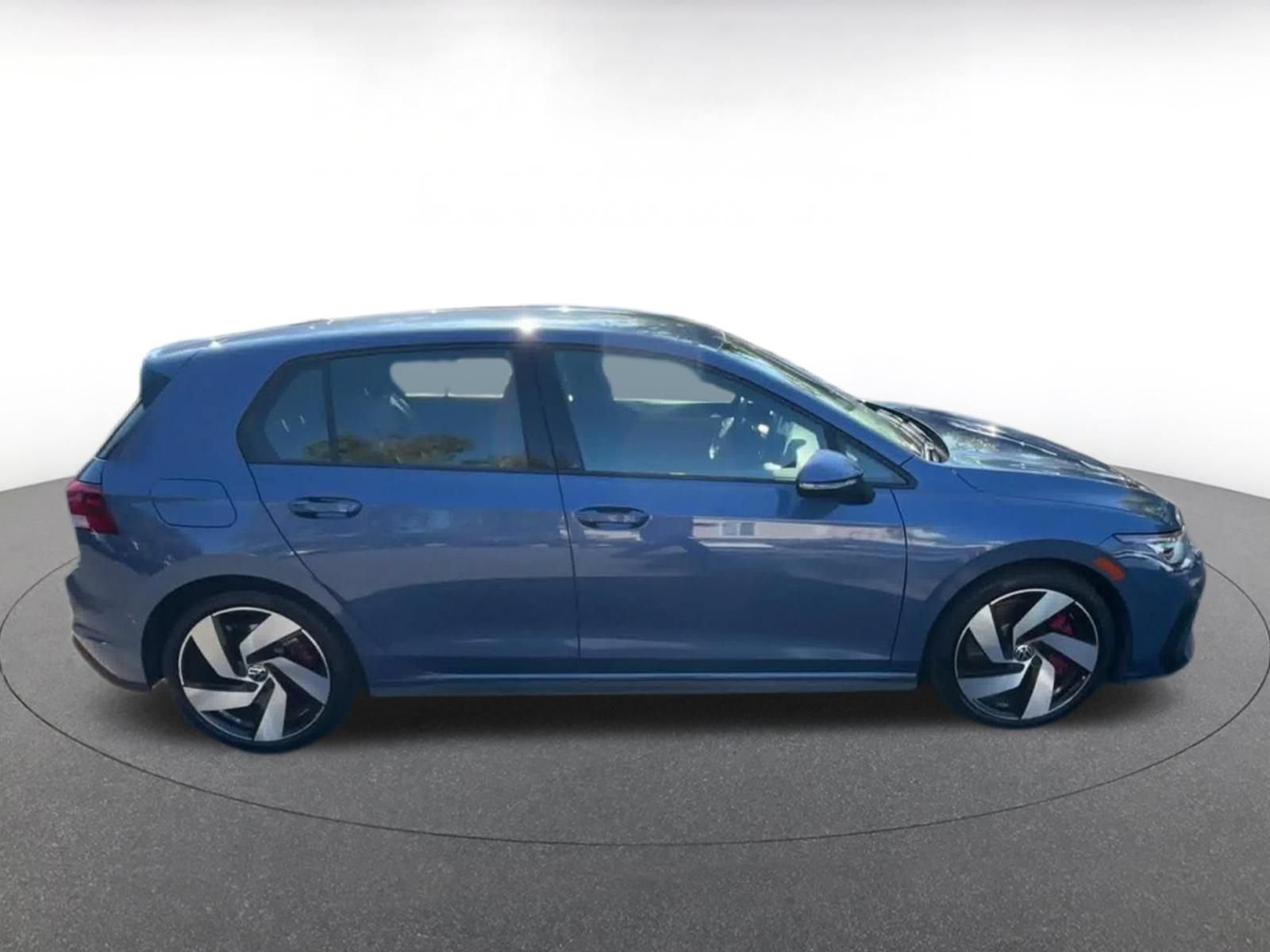 Used 2026 Volkswagen Golf S FWD image 13