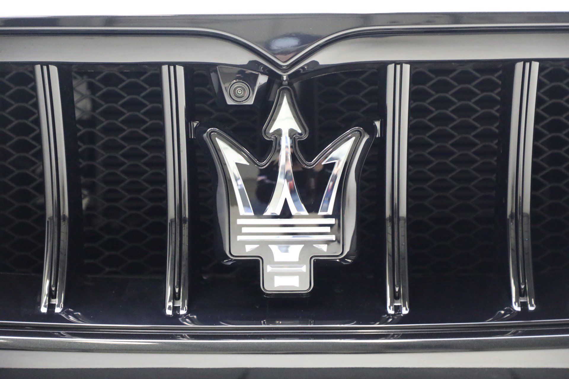 New 2025 Maserati Grecale Modena image 26