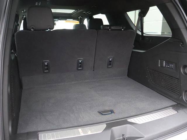 New 2026 GMC Yukon XL Denali w/ Sun & Power Step Package AWD/4WD image 8