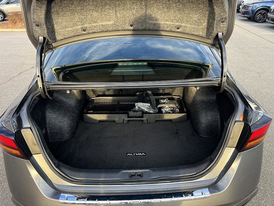 Certified 2023 Nissan Altima 2.5 SV image 21