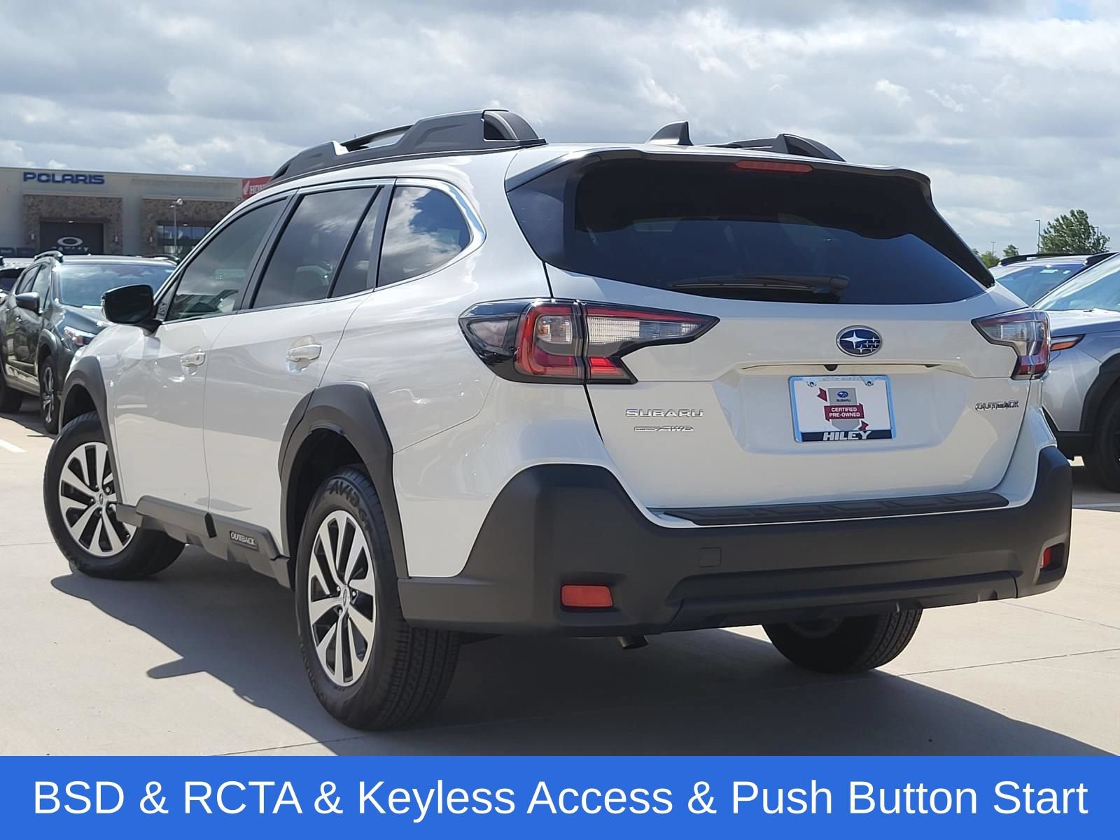 Used 2025 Subaru Outback Premium AWD/4WD image 3