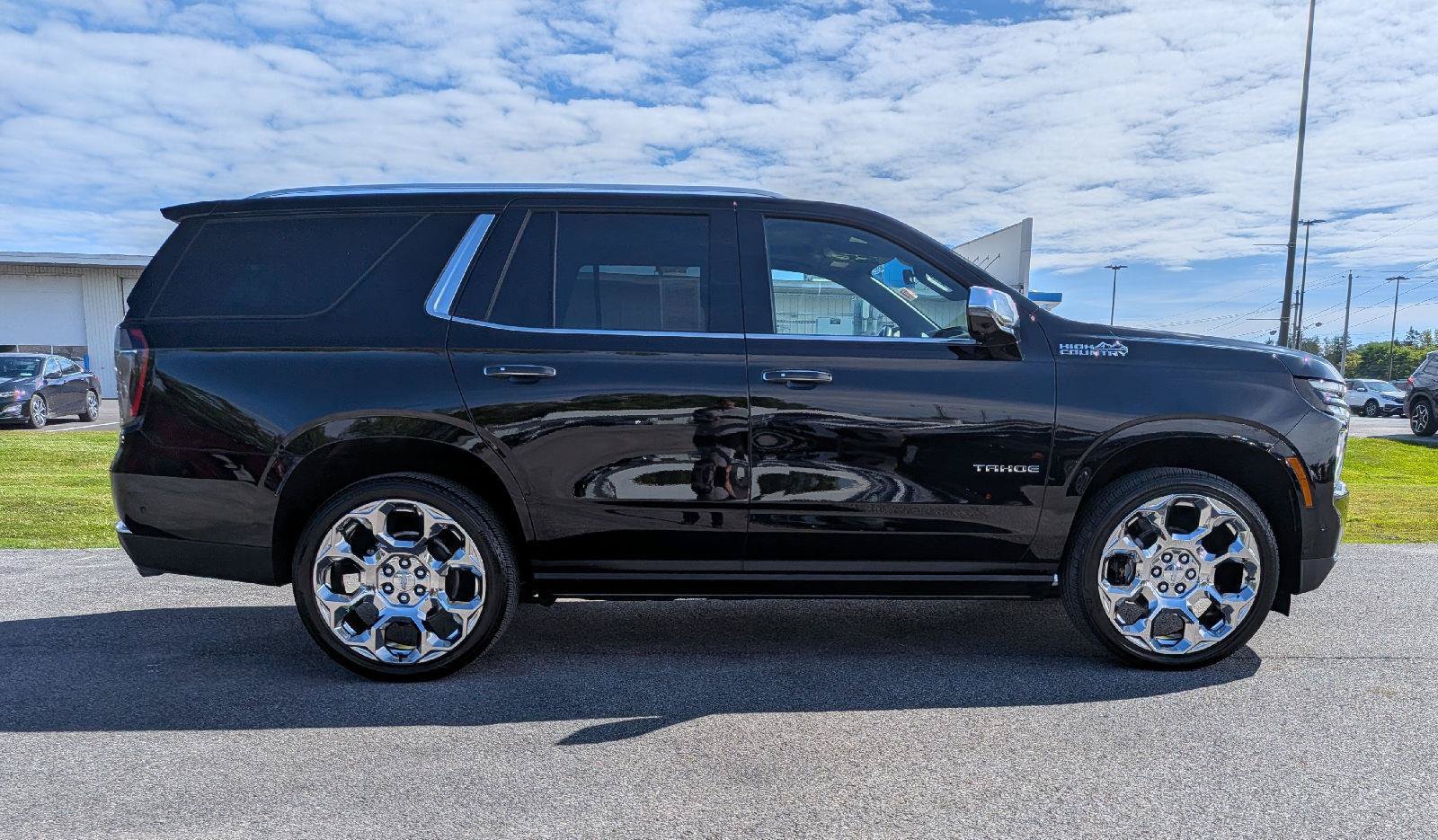Certified 2026 Chevrolet Tahoe High Country w/ LPO, Chrome Package AWD/4WD image 5