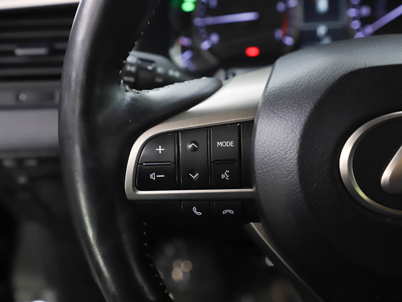 Used 2019 Lexus RX 350L AWD image 19