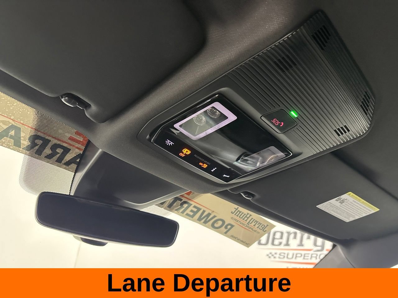 Used 2025 Volkswagen Atlas Cross Sport SE FWD image 18