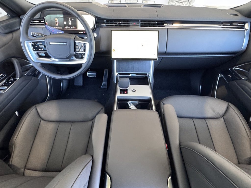 New 2026 Land Rover Range Rover SE image 16
