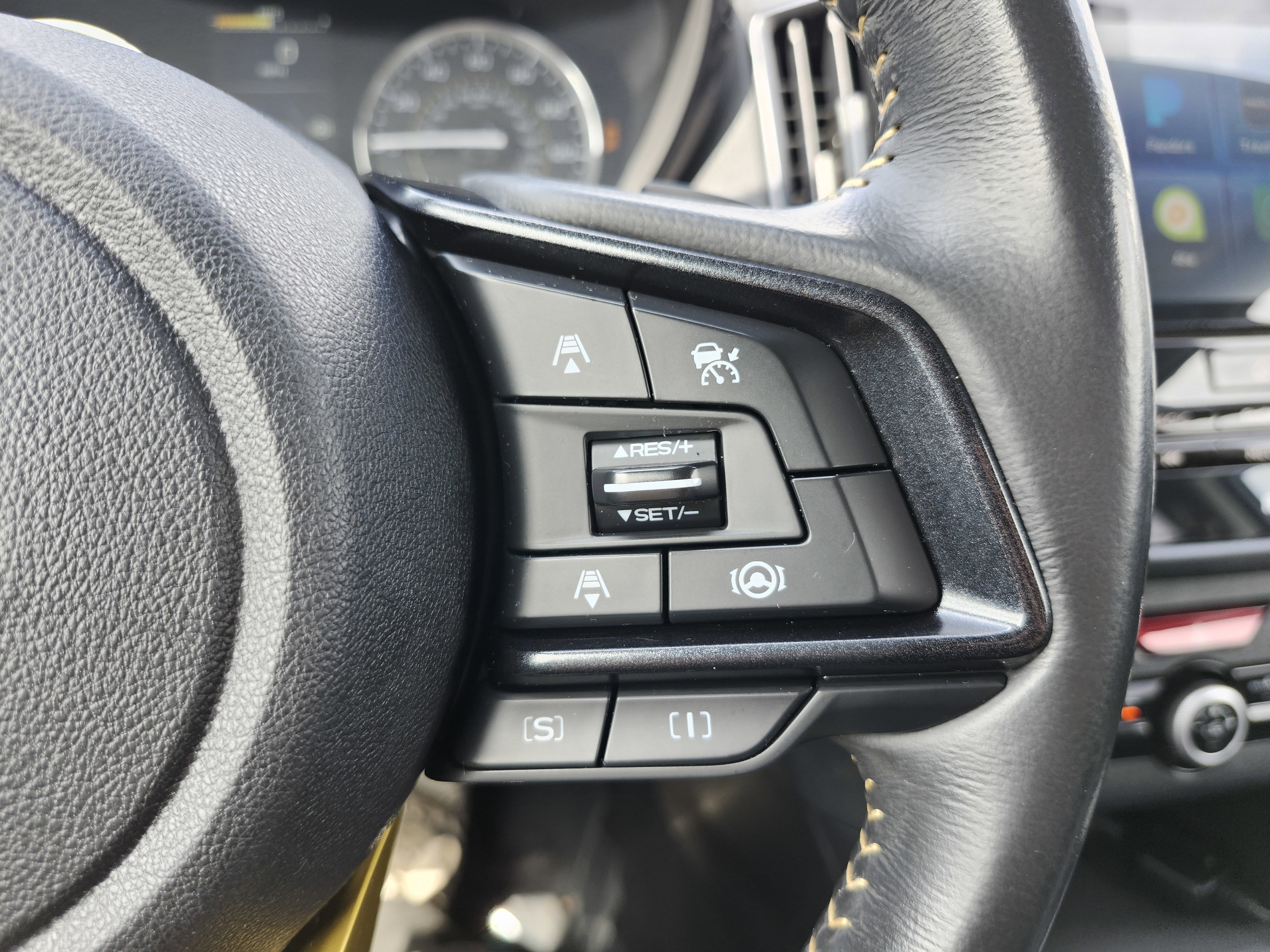 Used 2021 Subaru Crosstrek 2.5i Sport w/ Moonroof Package image 35