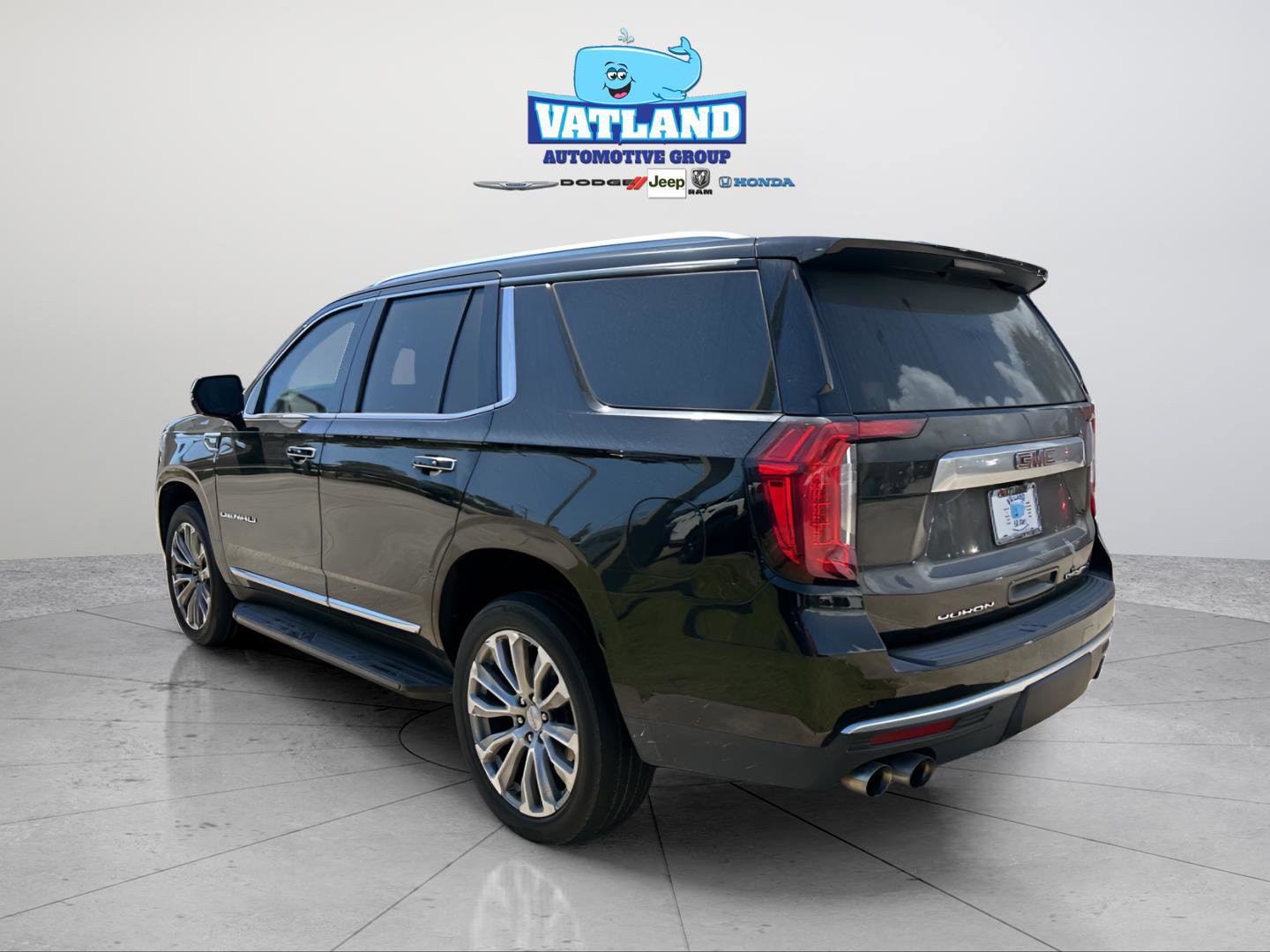 Used 2021 GMC Yukon Denali image 3