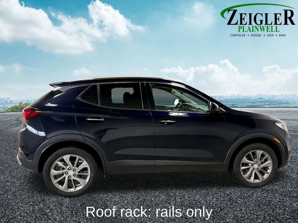 Used 2020 Buick Encore GX Essence w/ Experience Buick Package image 11