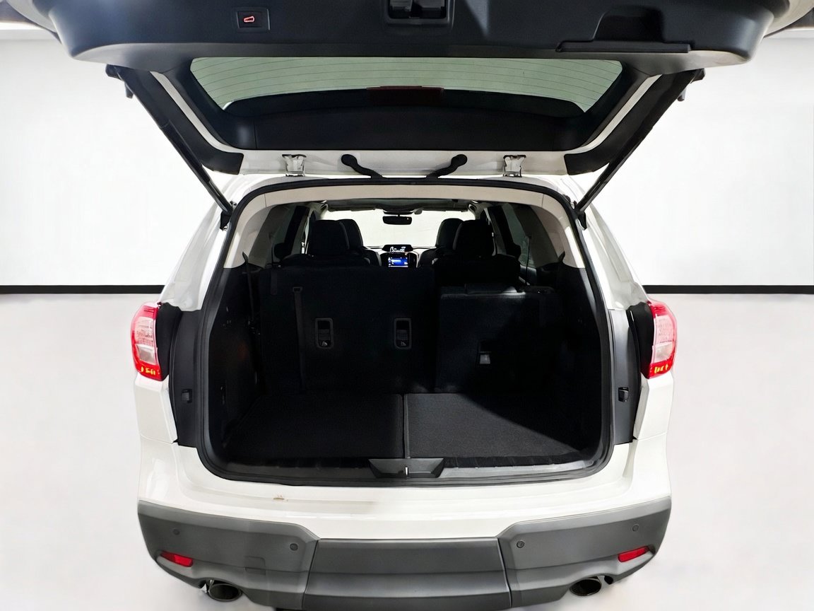 Used 2019 Subaru Ascent Limited AWD/4WD image 21