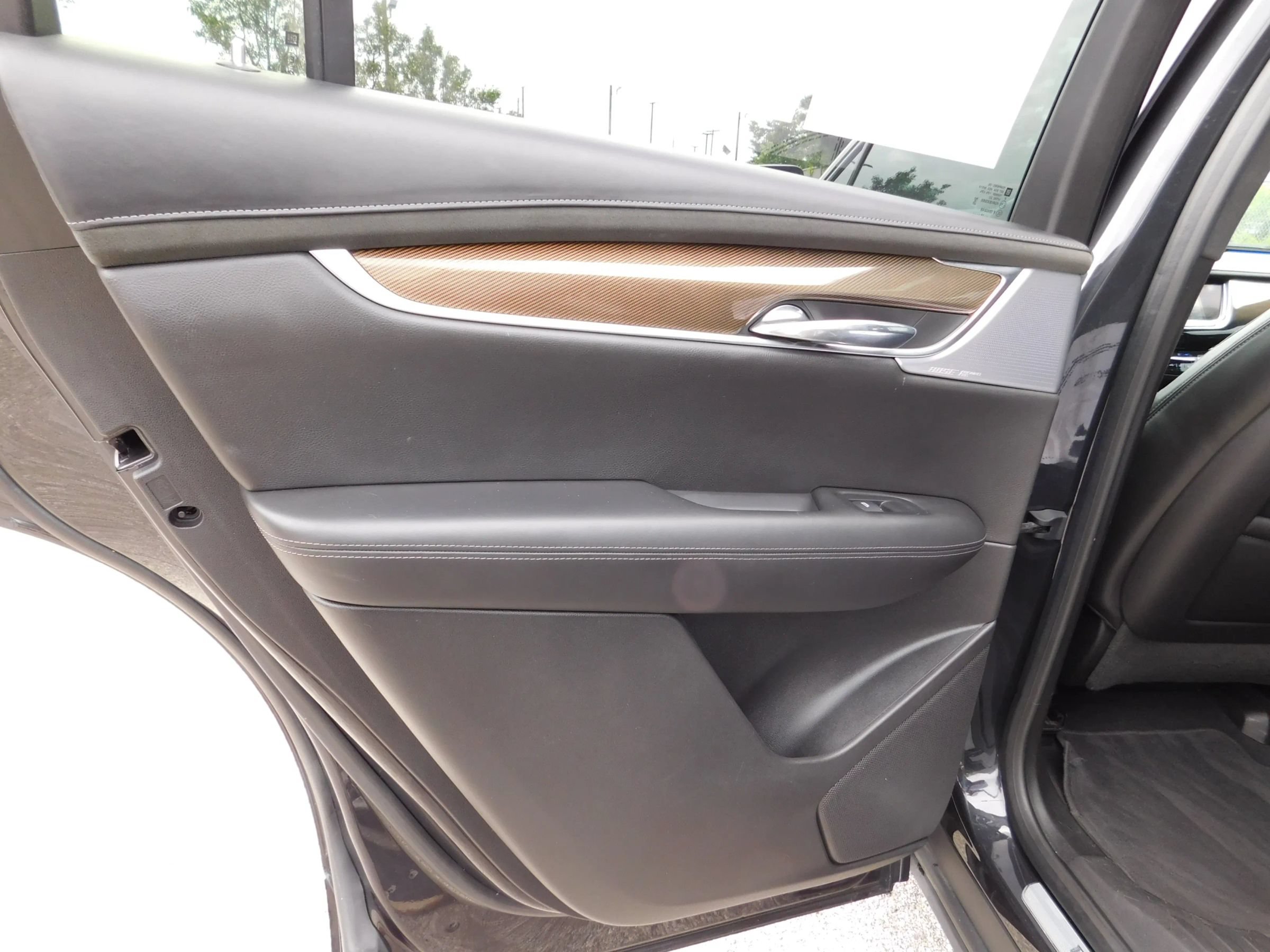 Used 2020 Cadillac XT6 Sport w/ Platinum Package AWD/4WD image 13