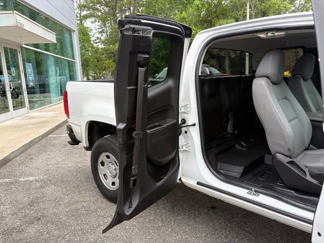 Used 2015 Chevrolet Colorado W/T RWD image 23